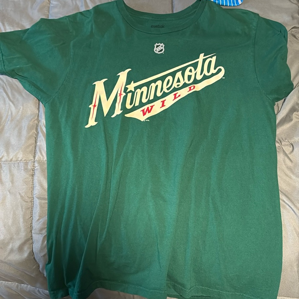 Minnesota wild Zach Parise tee shirt